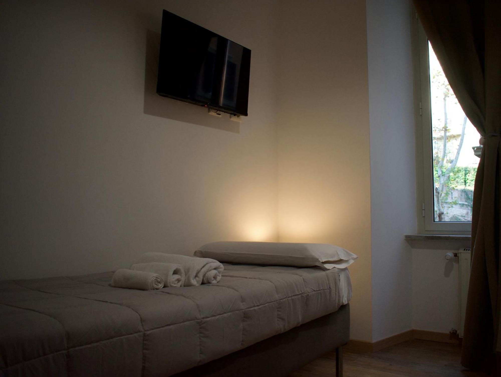Lavinia Apartment In Trastevere Rome Bagian luar foto